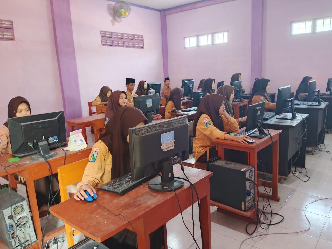 Lab Komputer